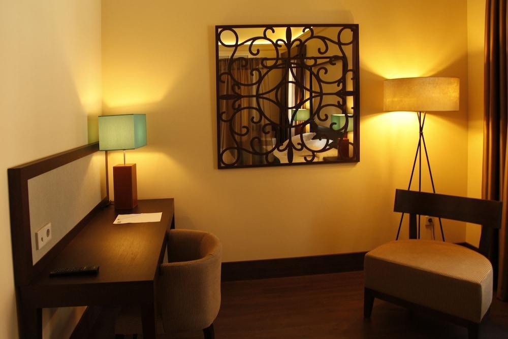 Hotel Spa Martin El Humano Segorbe Bagian luar foto