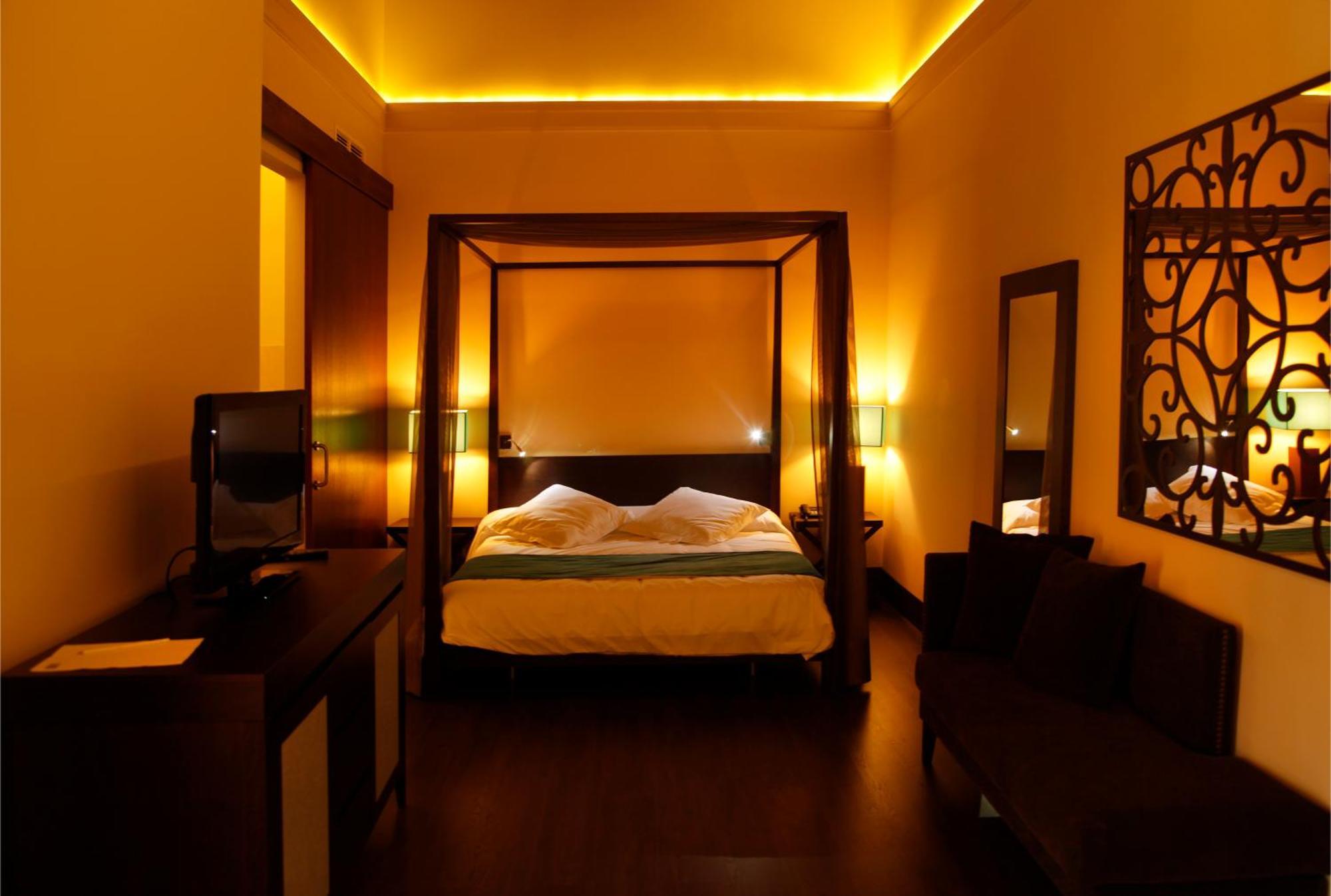 Hotel Spa Martin El Humano Segorbe Bagian luar foto