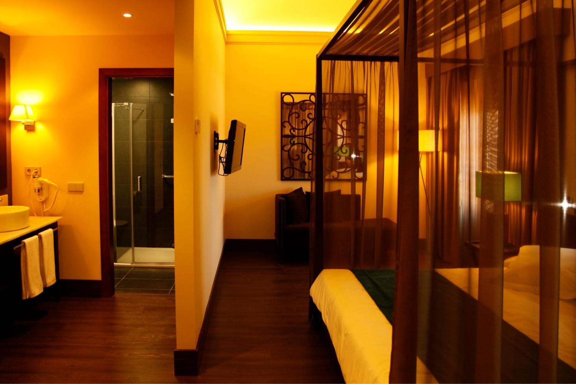 Hotel Spa Martin El Humano Segorbe Bagian luar foto